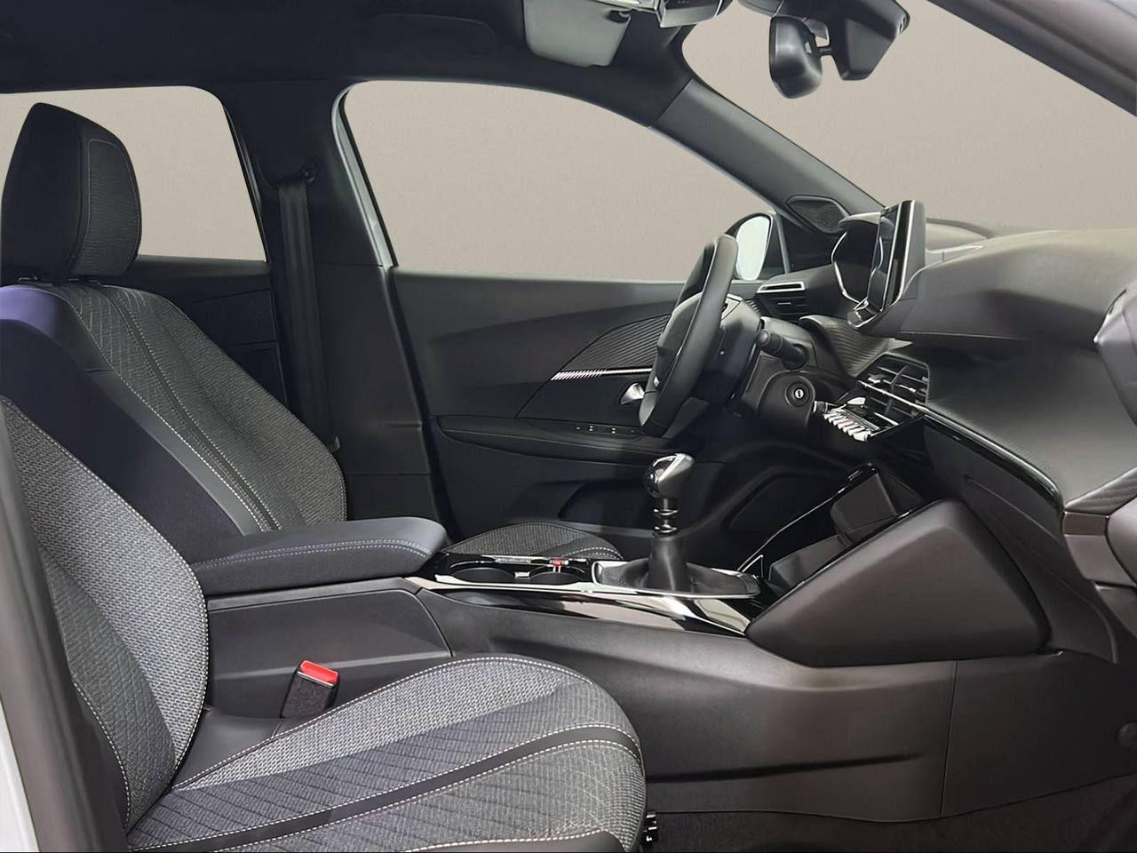 PEUGEOT 2008 PureTech 100 S&S Allure - 11