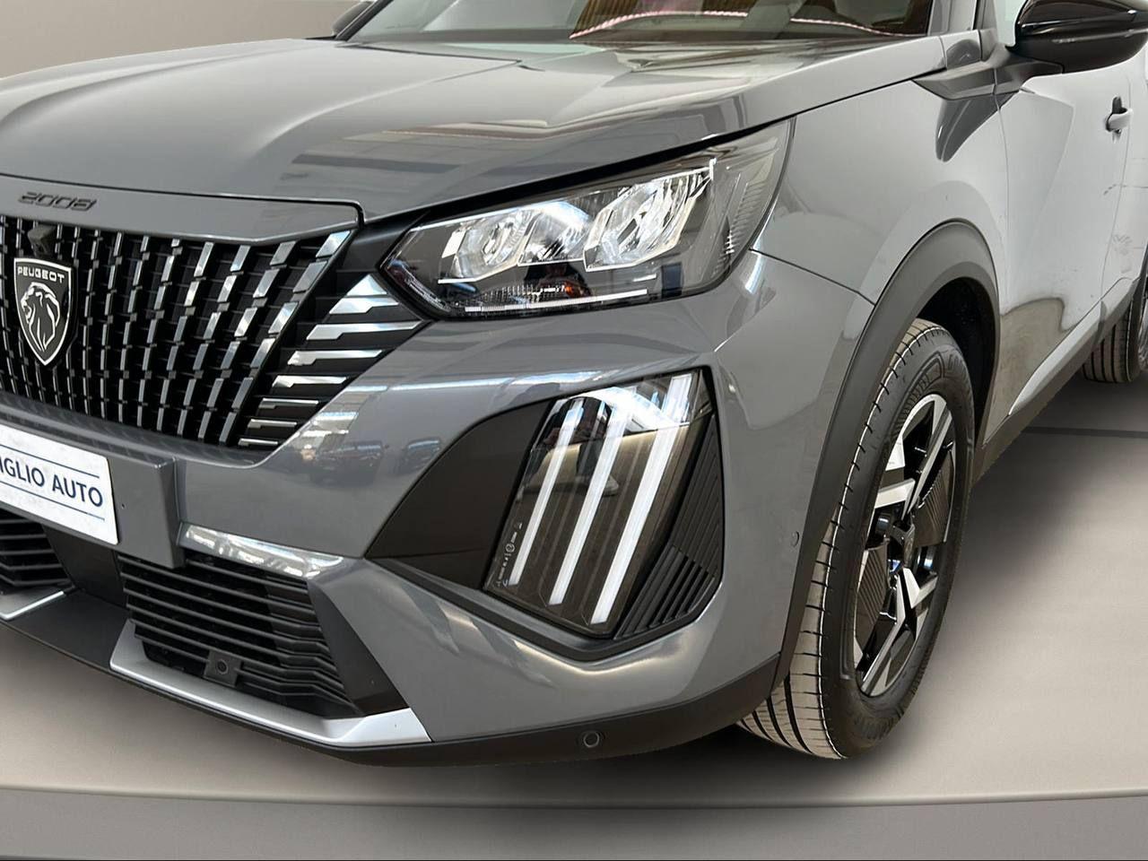 PEUGEOT 2008 PureTech 100 S&S Allure - 32