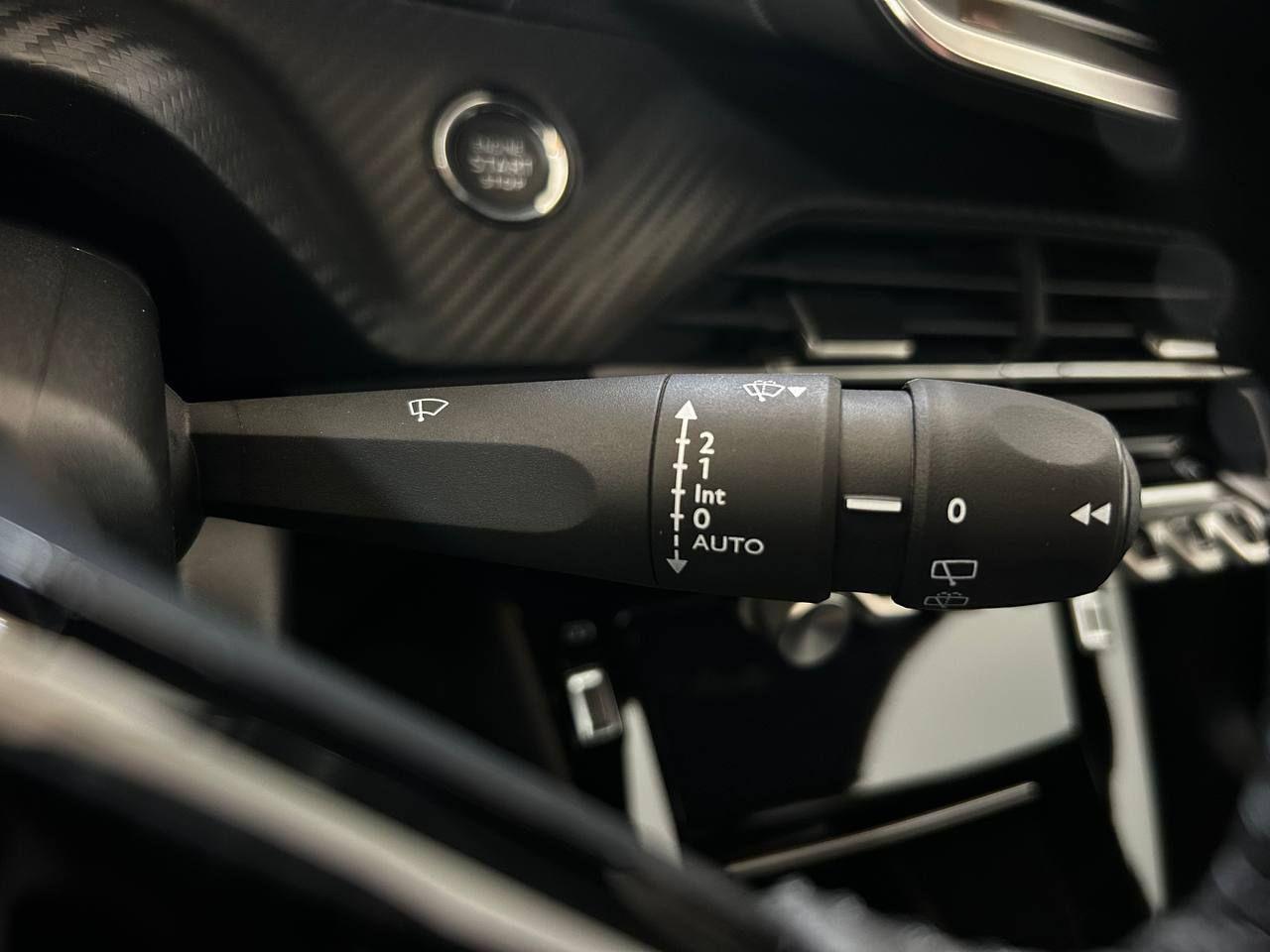 PEUGEOT 2008 PureTech 100 S&S Allure - 15