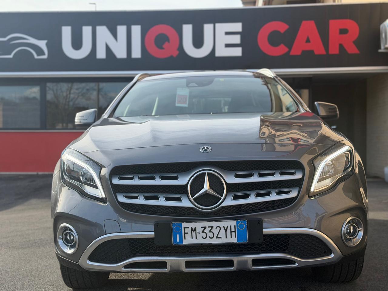 MERCEDES-BENZ GLA 180 d Automatic Sport - 3