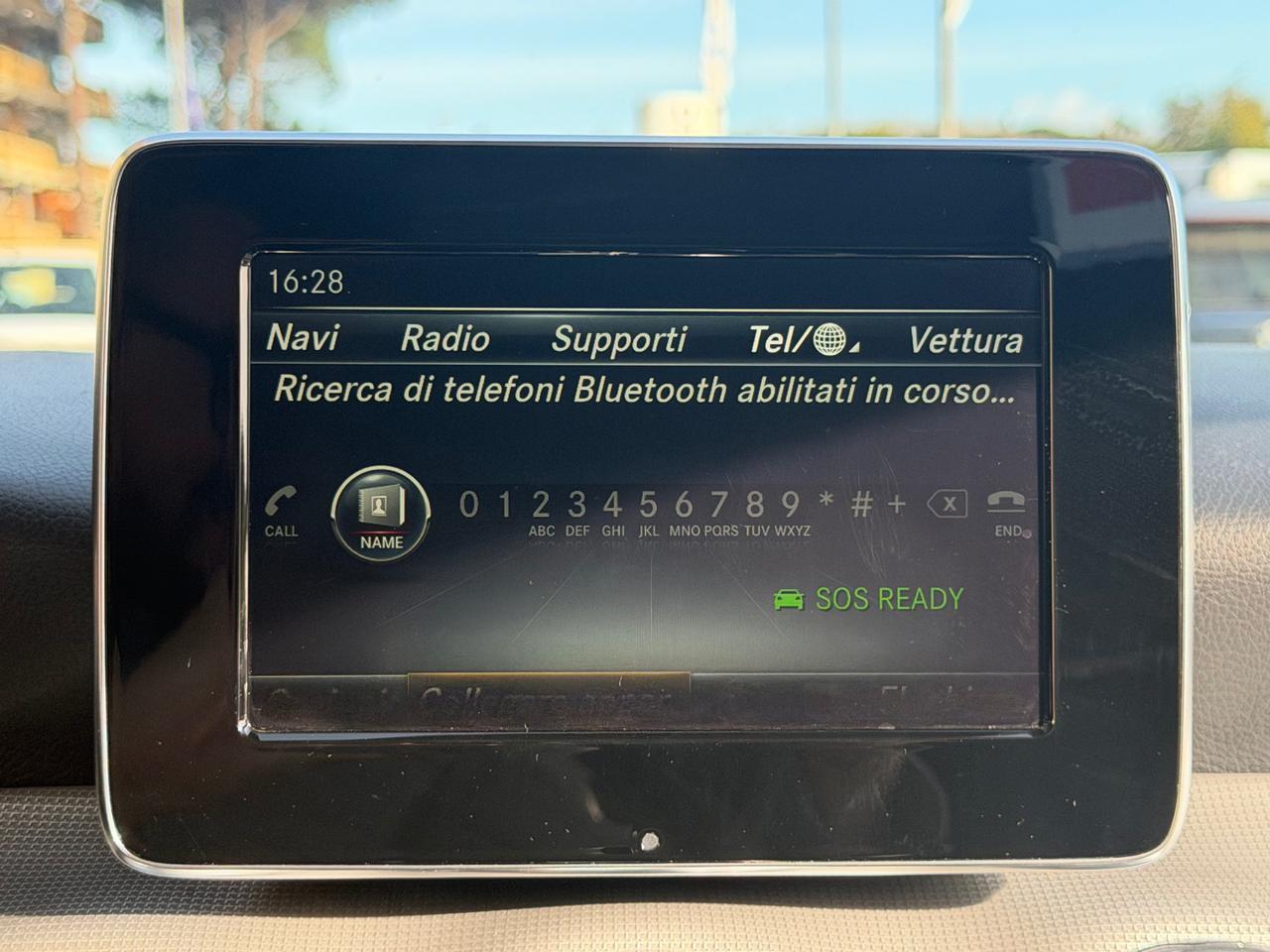 MERCEDES-BENZ GLA 180 d Automatic Sport - 12