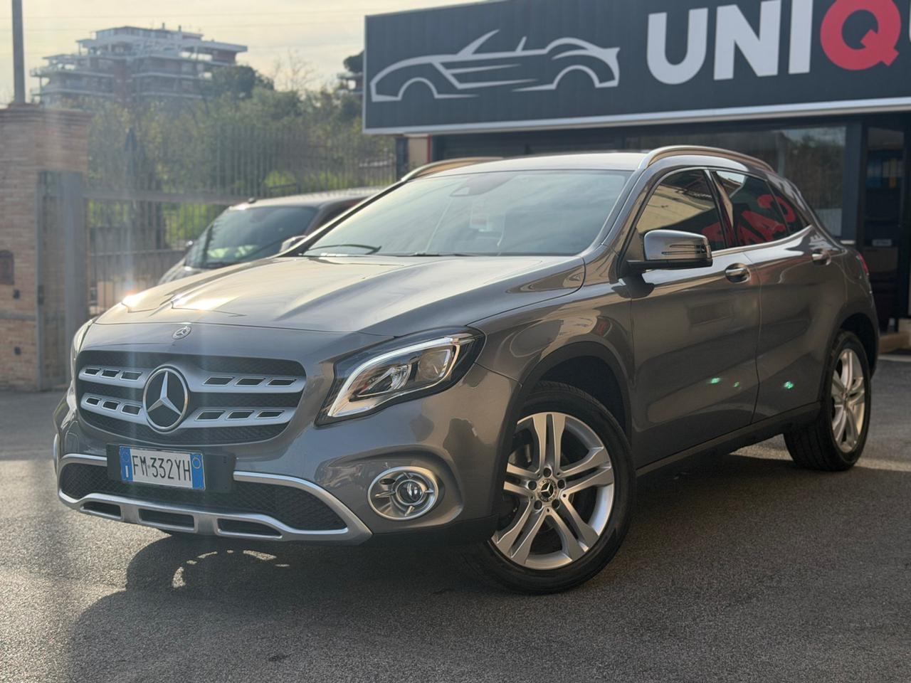 MERCEDES-BENZ GLA 180 d Automatic Sport - 4