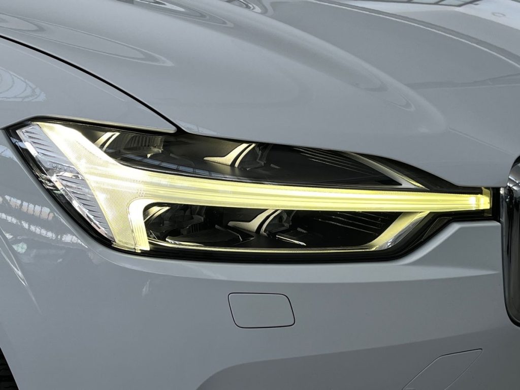 VOLVO XC60 D5 AWD Geartronic Inscription - 17