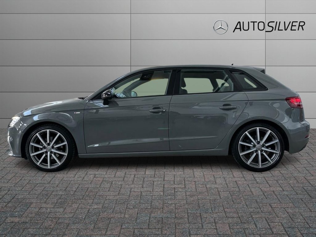 AUDI A3 SPB 35 TFSI COD S tronic Admired - 6