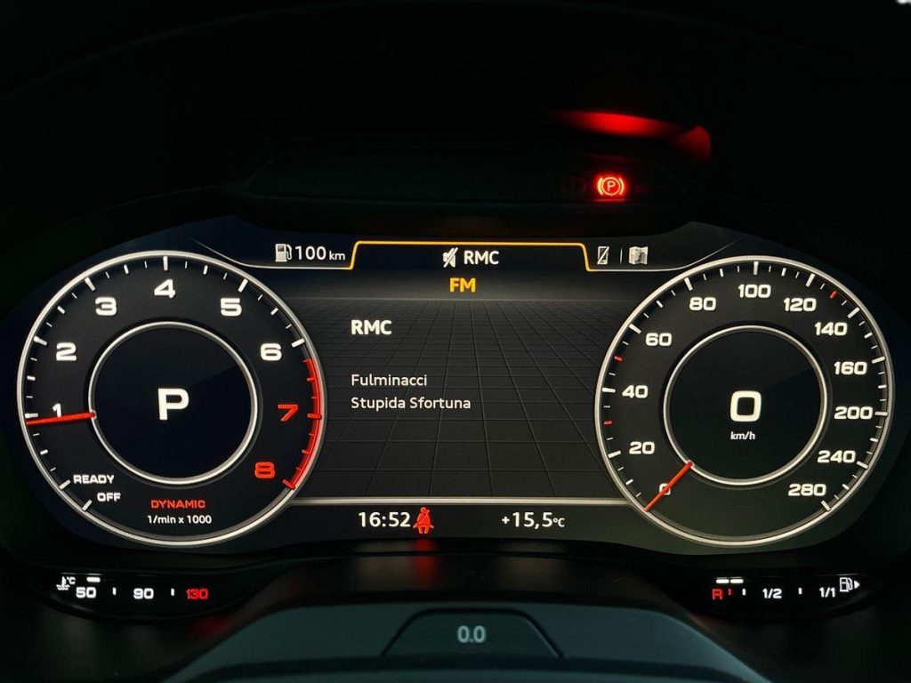 AUDI A3 SPB 35 TFSI COD S tronic Admired - 8