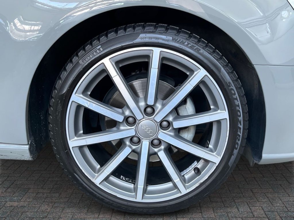 AUDI A3 SPB 35 TFSI COD S tronic Admired - 7