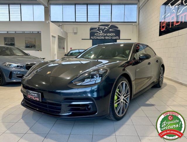 PORSCHE Panamera Grigio scuro metallizzato