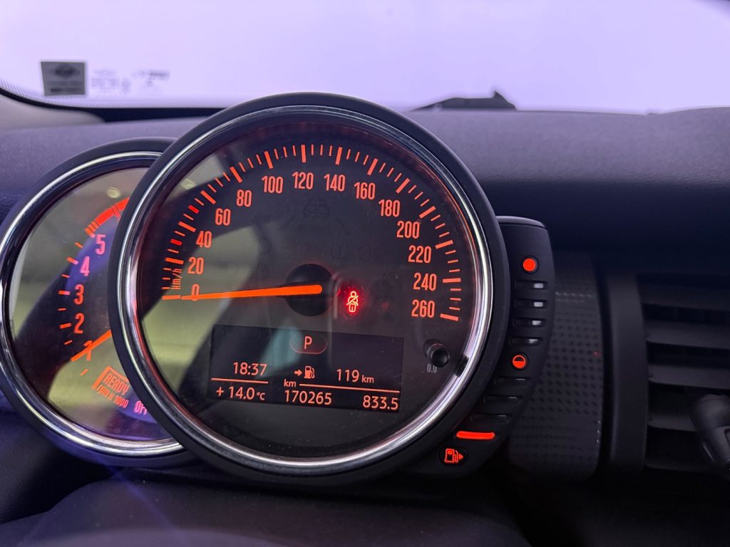 MINI Cooper D 1.5 Cooper D - 2