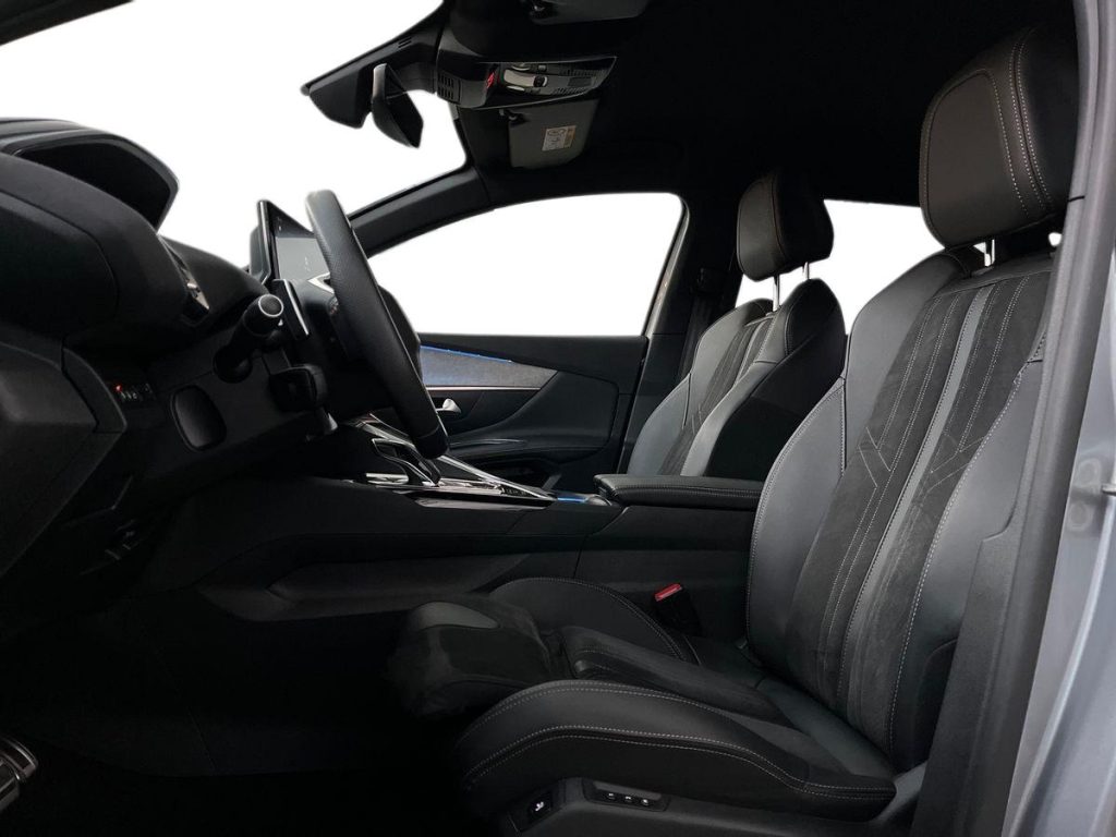 PEUGEOT 3008 PureTech Turbo 130 S&S EAT8 GT Pack - 10