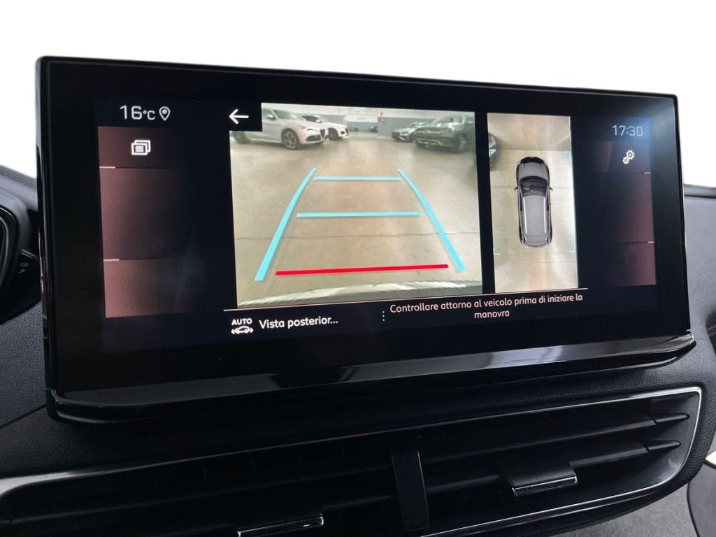 PEUGEOT 3008 PureTech Turbo 130 S&S EAT8 GT Pack - 12