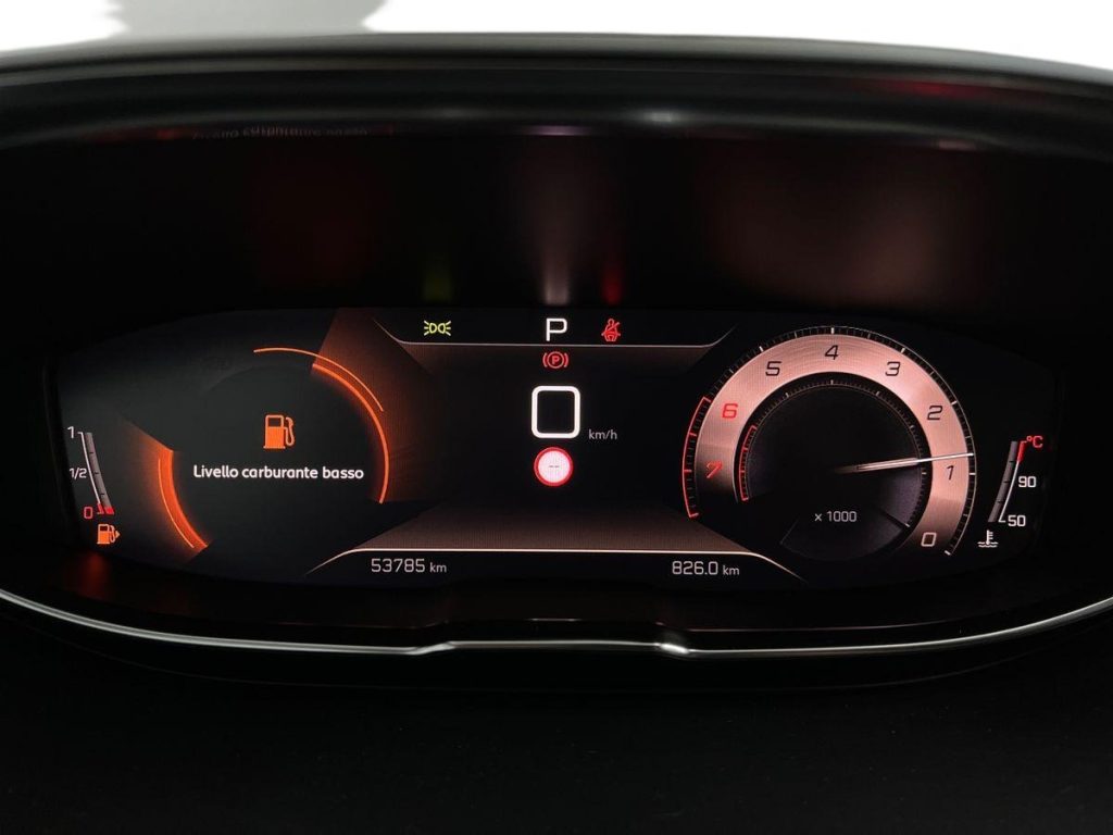 PEUGEOT 3008 PureTech Turbo 130 S&S EAT8 GT Pack - 8