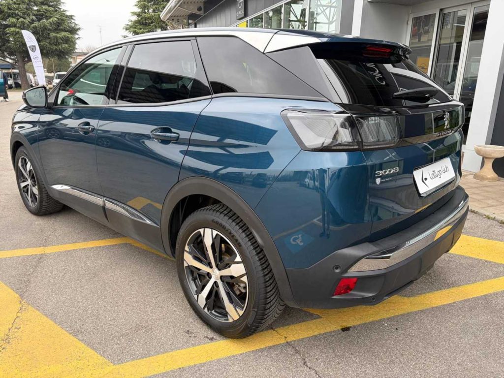 PEUGEOT 3008 BlueHDi 130 S&S Allure - 8