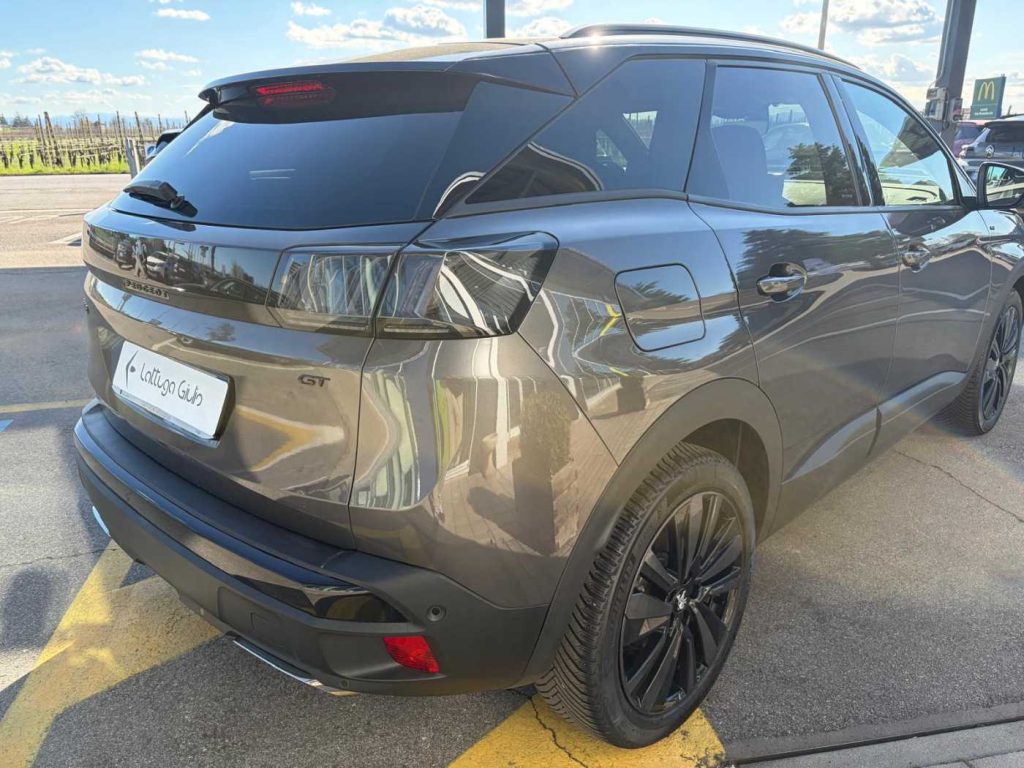 PEUGEOT 3008 BlueHDi 130 S&S EAT8 GT - 6