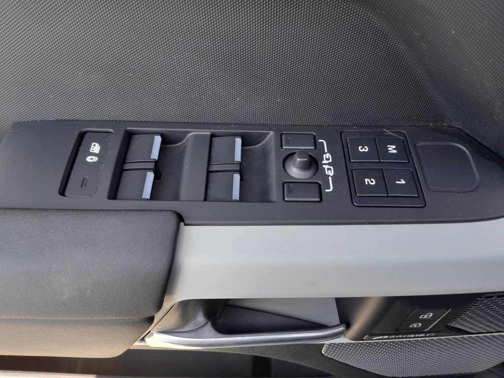 LAND ROVER Defender 3.0D I6 200 110 SE AWD AUTOCARRO N1 NETTO IVA - 13