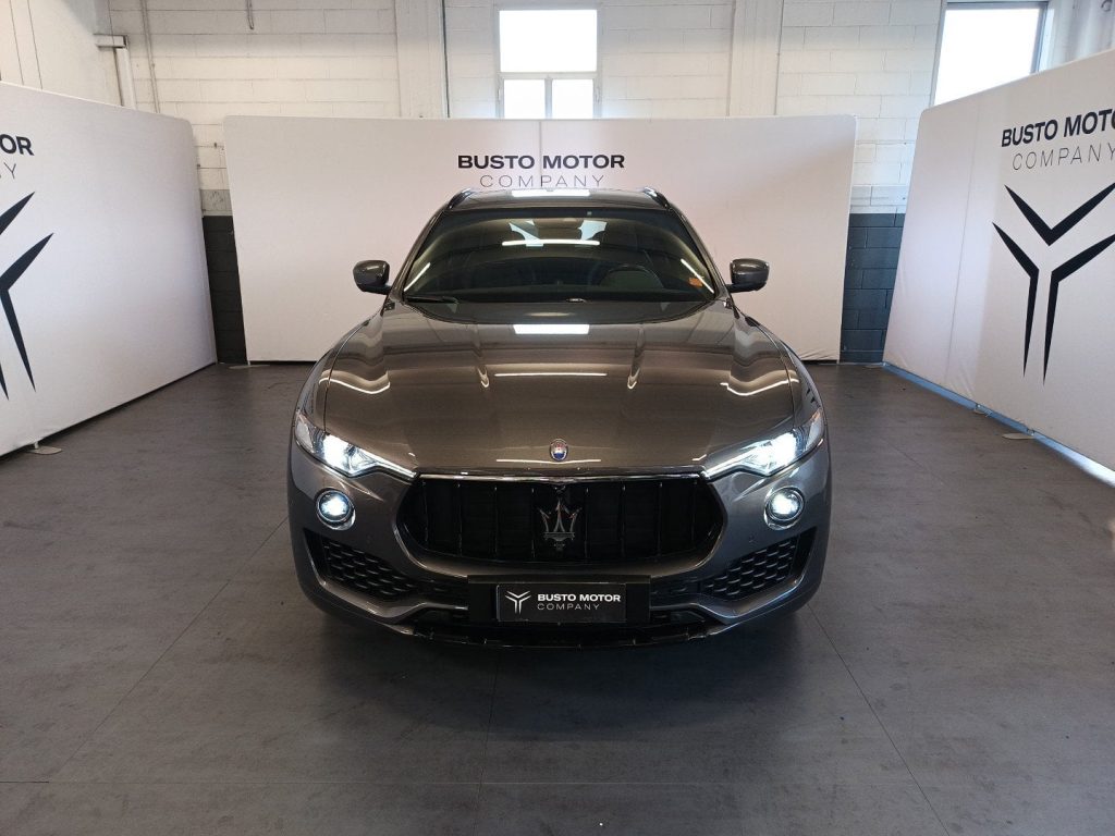 MASERATI Levante Levante 3.0 V6 Granlusso 250cv auto - 2