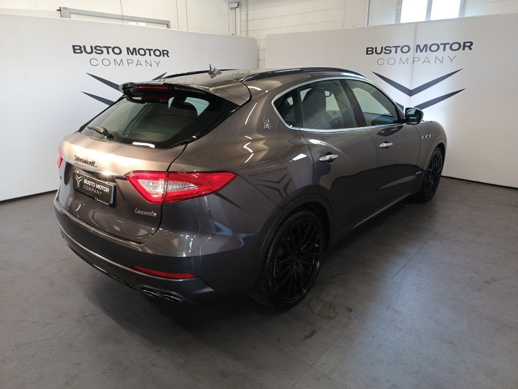 MASERATI Levante Levante 3.0 V6 Granlusso 250cv auto - 3