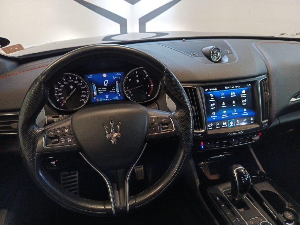 MASERATI Levante Levante 3.0 V6 Granlusso 250cv auto - 13