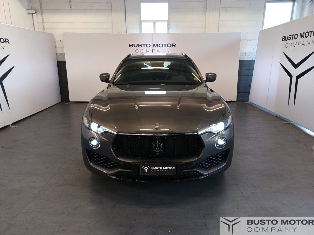 MASERATI Levante Levante 3.0 V6 Granlusso 250cv auto - 2