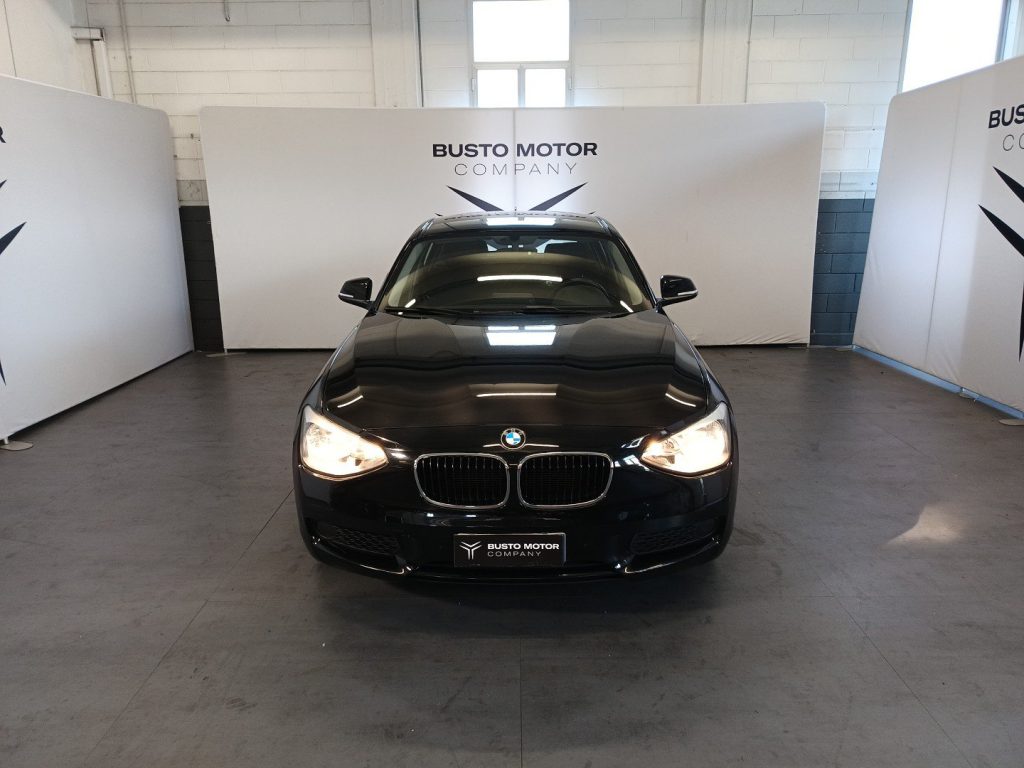 BMW 114 114i 3p Sport E6 - 2