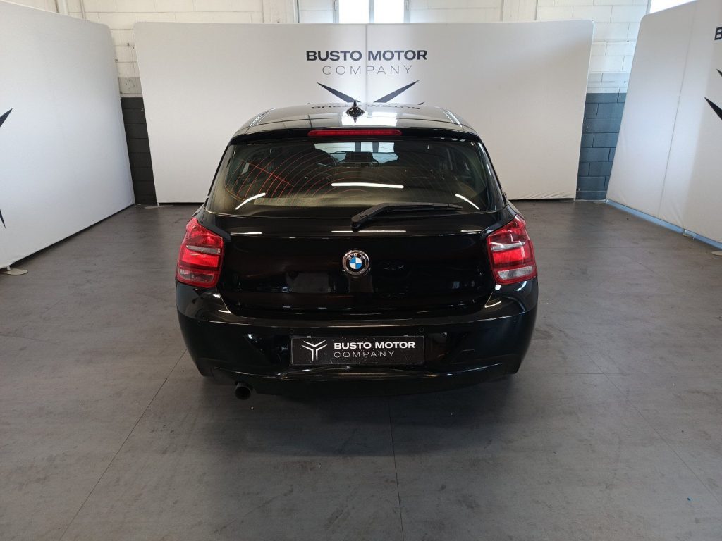 BMW 114 114i 3p Sport E6 - 5