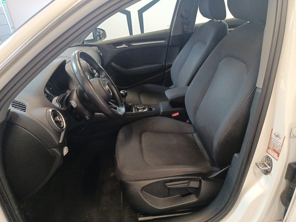AUDI A3 A3 Sportback 35 1.5 tfsi Admired 150cv - 8