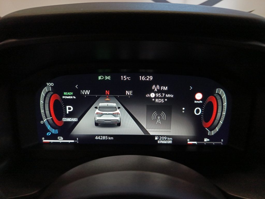 NISSAN Qashqai 1.5 e-power N-Connecta 2wd - 12