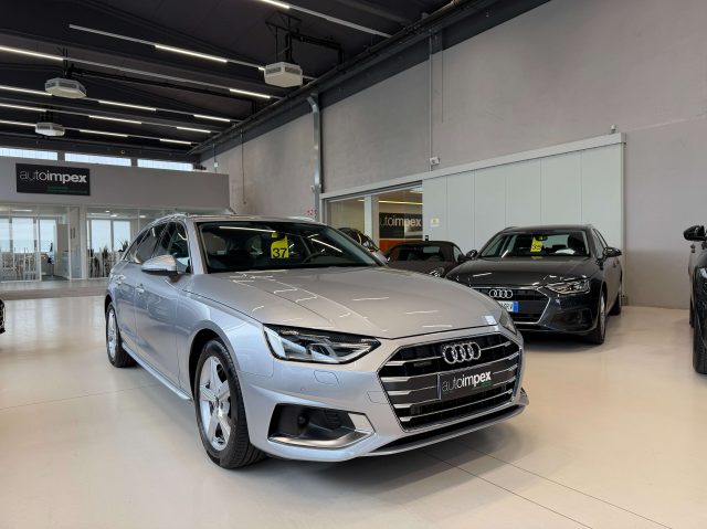 AUDI A4 Argento metallizzato