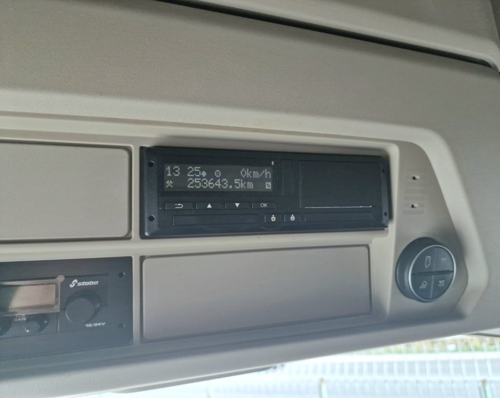 IVECO S-WAY 490 T/P E6 FULL OPTIONAL + INTARDER - 17