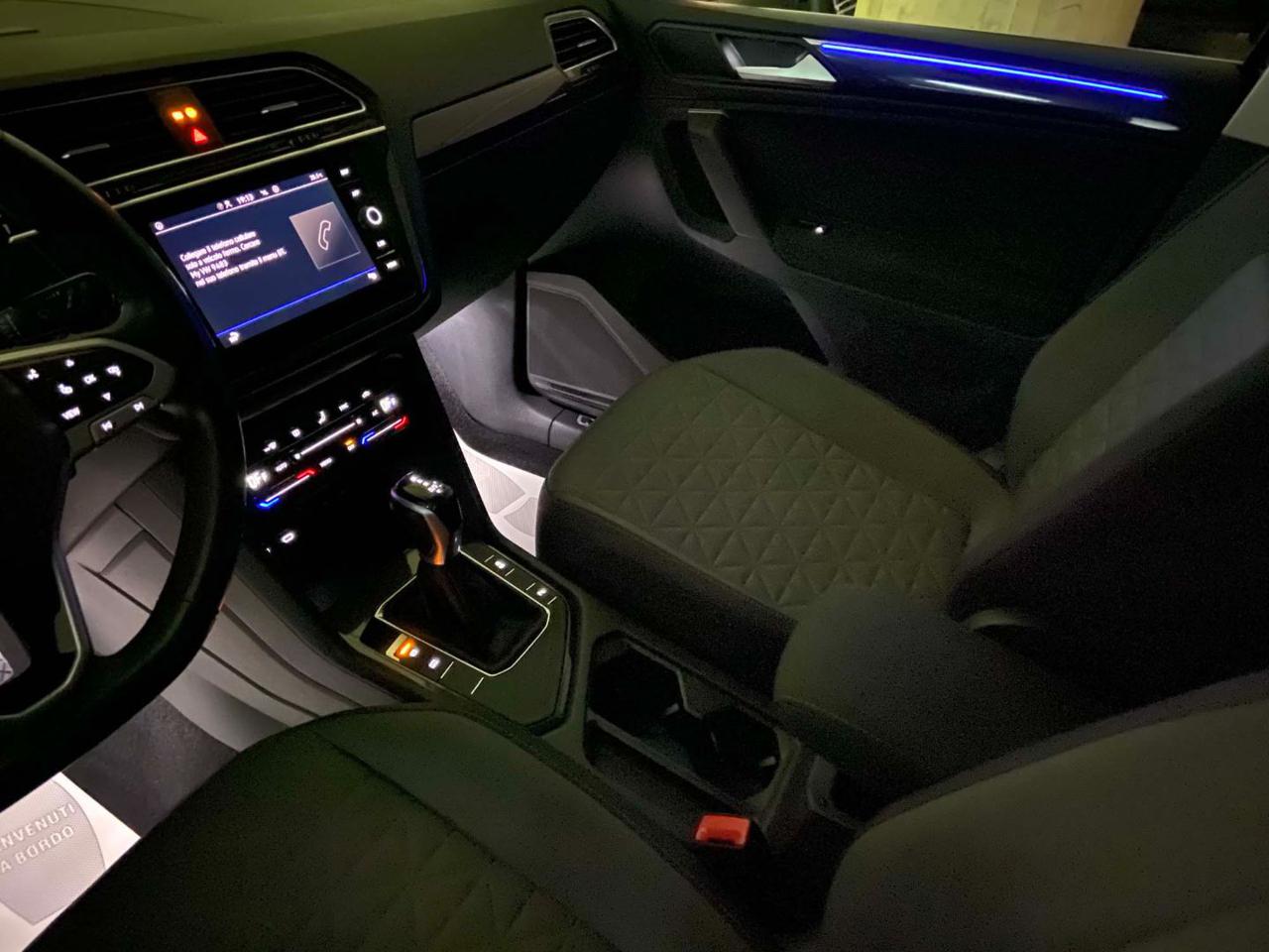 VOLKSWAGEN Tiguan 2.0 TDI 150 CV SCR DSG Life - 15