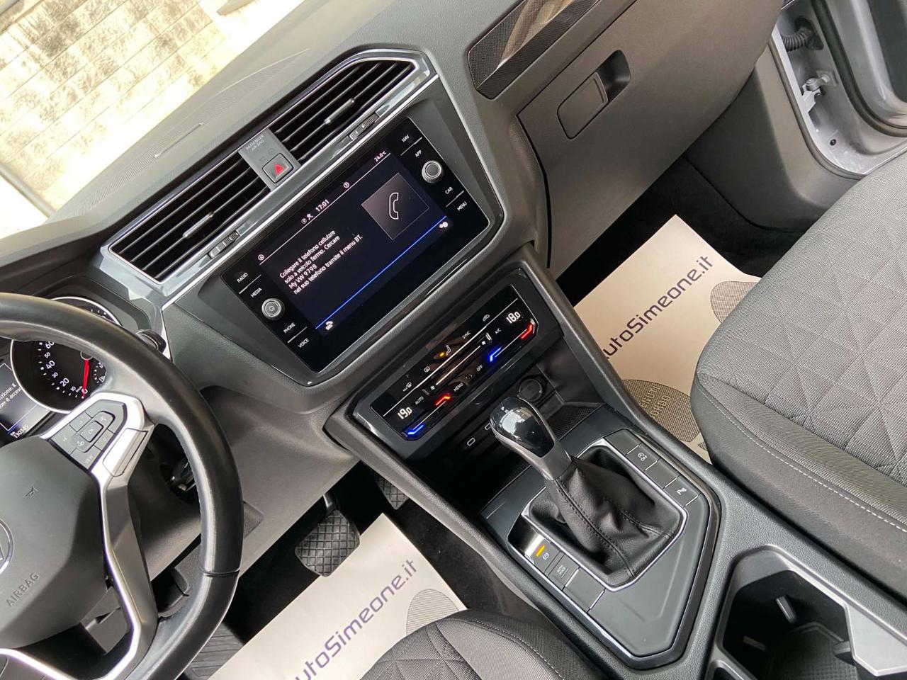 VOLKSWAGEN Tiguan 2.0 TDI 150 CV SCR DSG Life - 21