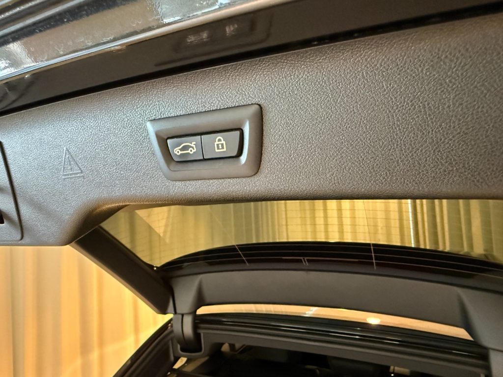 BMW 520 d Touring XDrive Msport LED PELLE 20 PANO Camera - 7