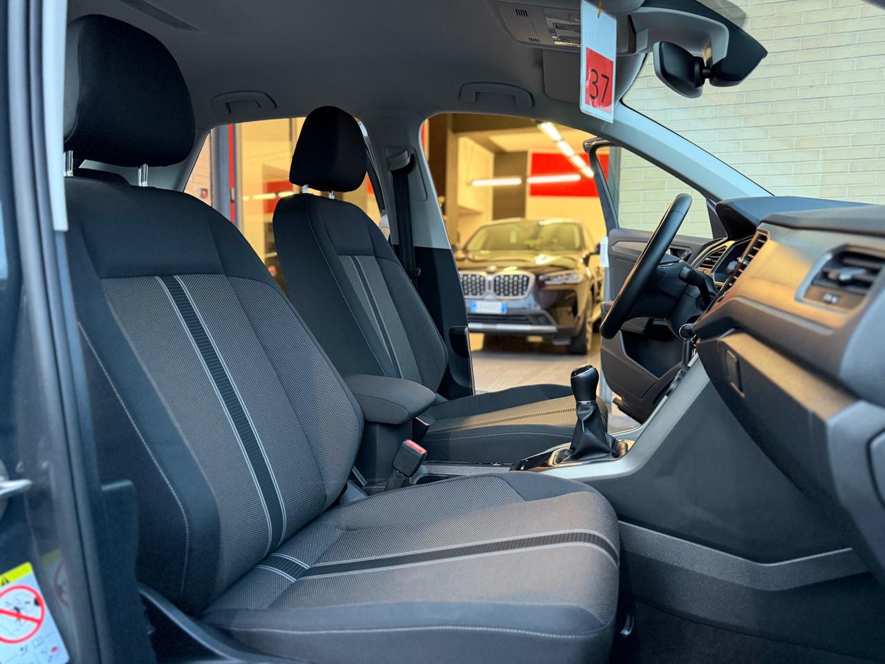 VOLKSWAGEN T-Roc 1.6 TDI SCR Business BlueMotion Technology SPORT - 10