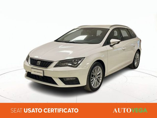 SEAT Leon Bianco pastello