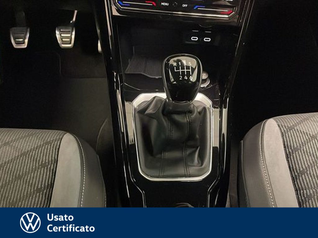 VOLKSWAGEN T-Roc 1.0 tsi r-line 110cv - 11