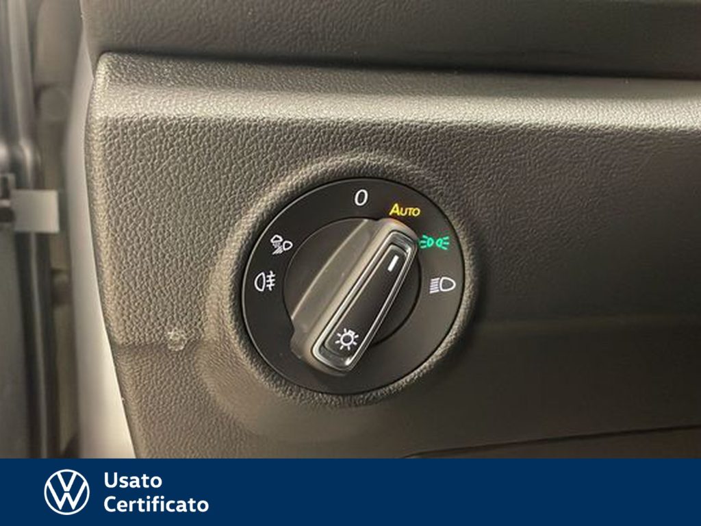 VOLKSWAGEN T-Roc 1.0 tsi r-line 110cv - 16