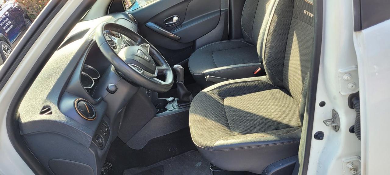 DACIA Sandero 0.9 TCe 12V T-GPL 90CV S&S Serie Speciale Brave - 6