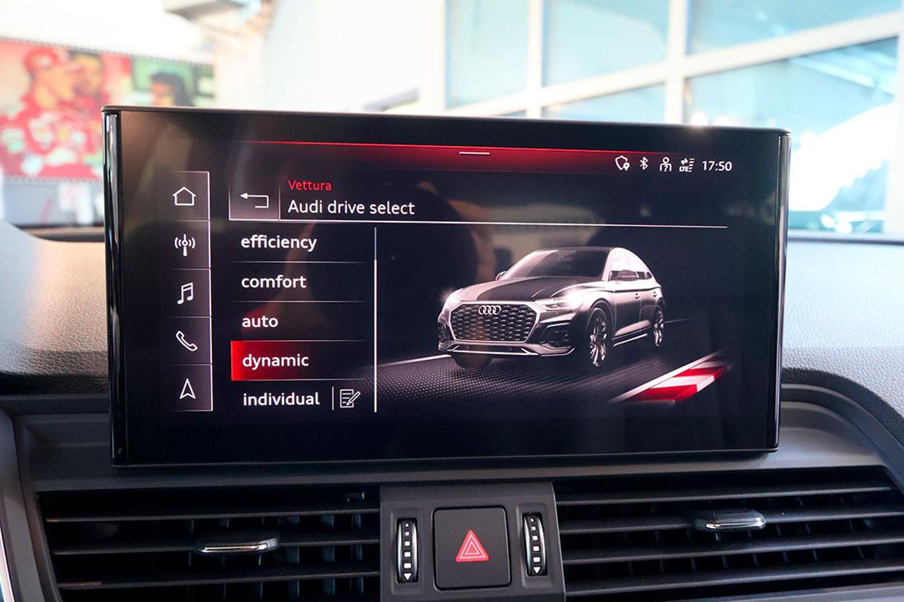 AUDI Q5 45 TFSI Sportback Quattro S-Tronic Busin. Advanced - 31