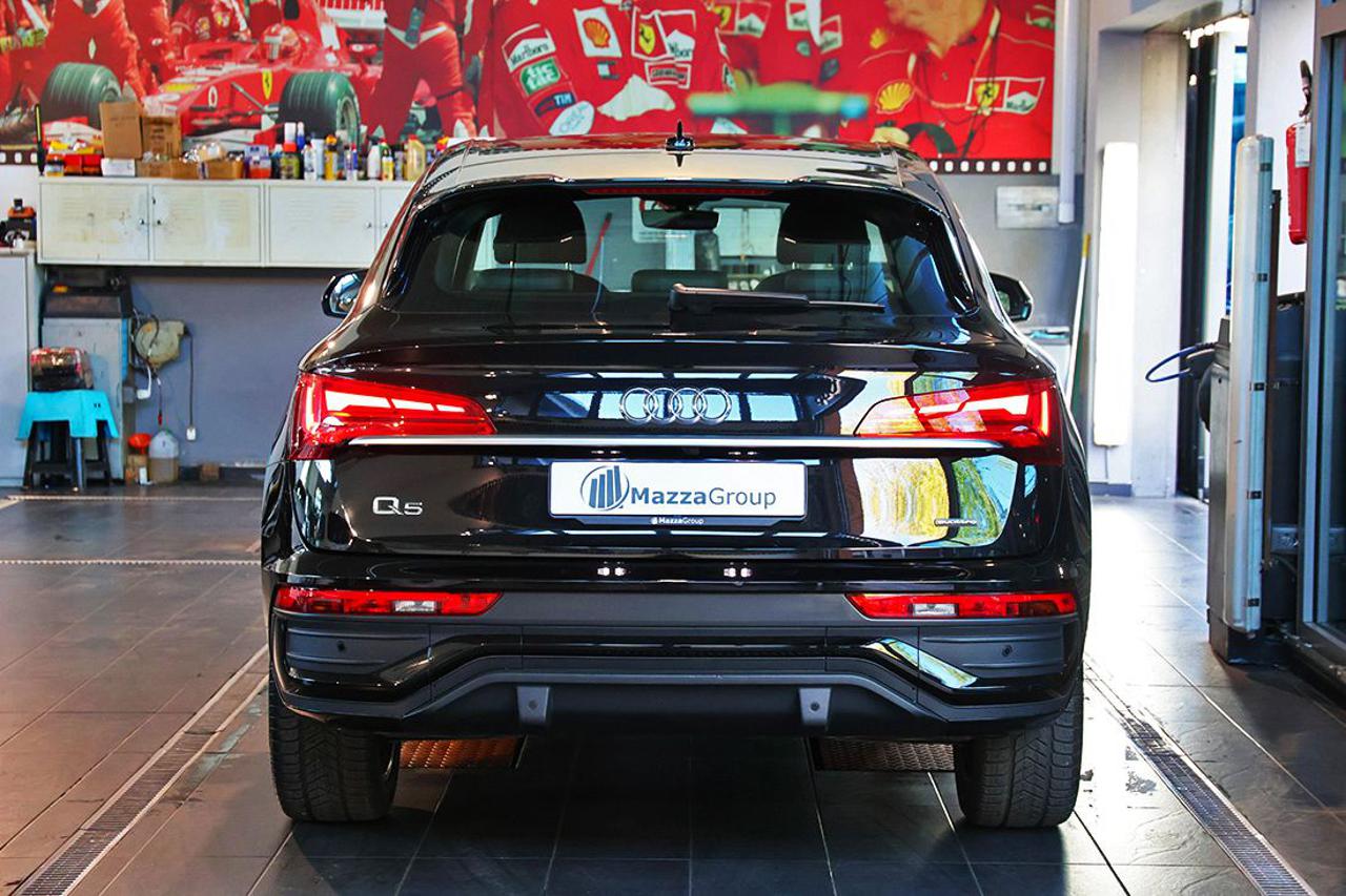 AUDI Q5 45 TFSI Sportback Quattro S-Tronic Busin. Advanced - 4