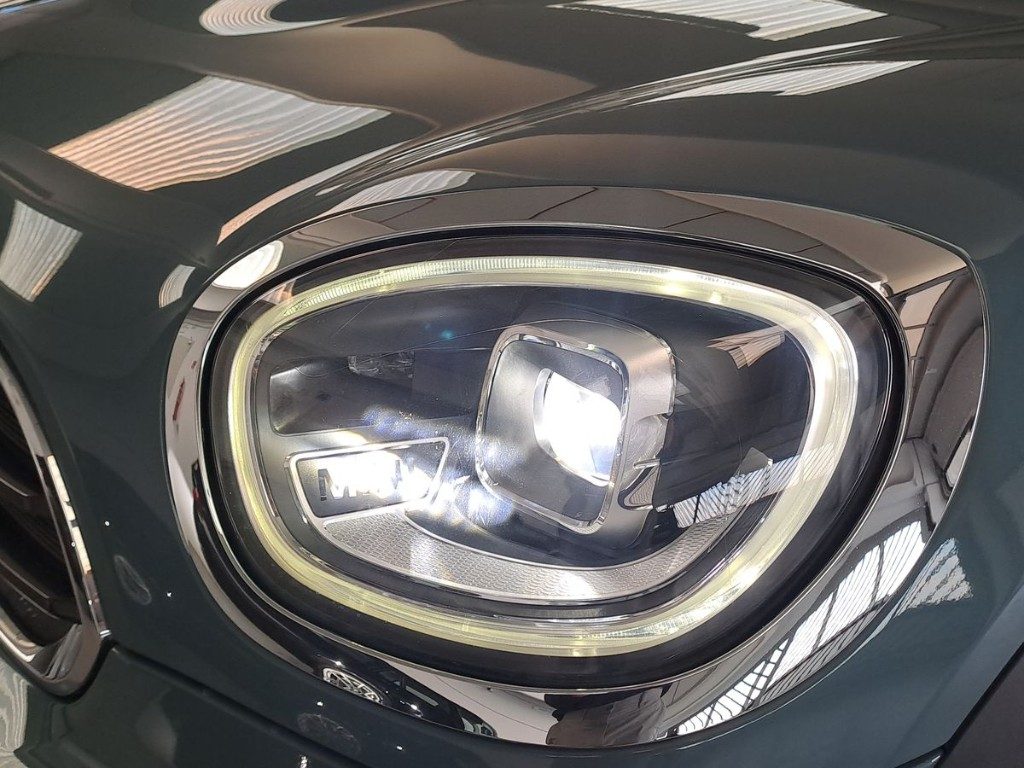 MINI Countryman 2.0 Cooper D ALL4 Countryman Aut. - 6