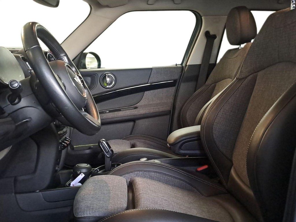 MINI Countryman 2.0 Cooper D ALL4 Countryman Aut. - 9