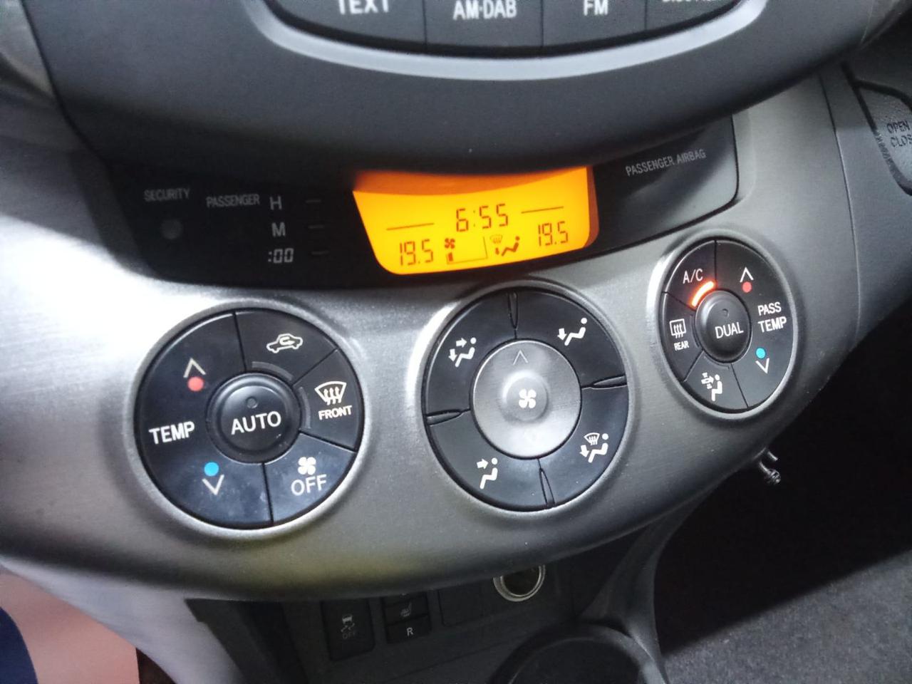 TOYOTA RAV 4 RAV4 2.2 D-4D 150 CV 4X4  Exclusive Gancio traino - 10