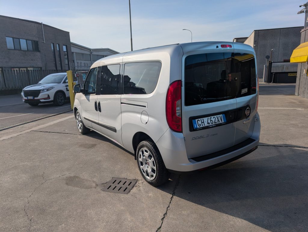 FIAT Doblo 1.6 MJT 105CV PL Combi Maxi N1 Lounge - 4