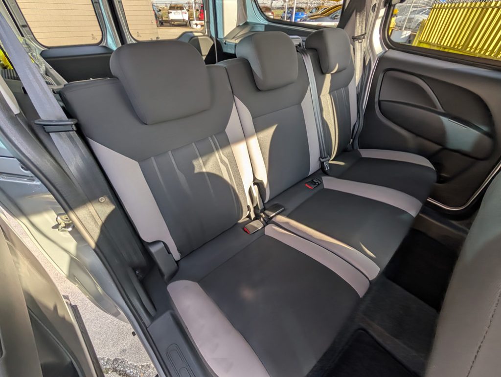 FIAT Doblo 1.6 MJT 105CV PL Combi Maxi N1 Lounge - 25