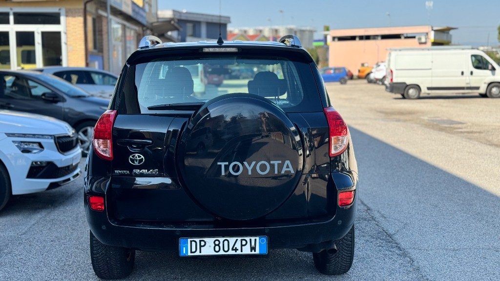 TOYOTA RAV 4 MY23 RAV4 2.2 D-4D 136 CV DPF Sol - 4