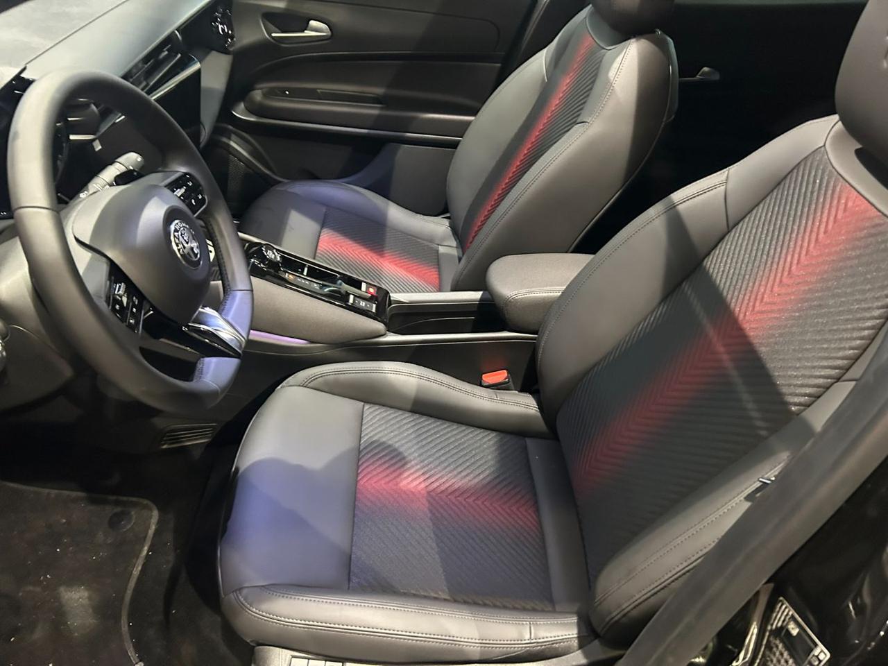 ALFA ROMEO Junior 1.2 145 CV Hybrid eDCT6 Speciale Techno pack - 12