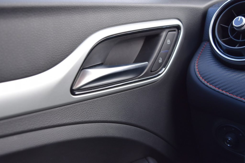 MG ZS 1.5 VTi-tech Luxury 106CV - 20