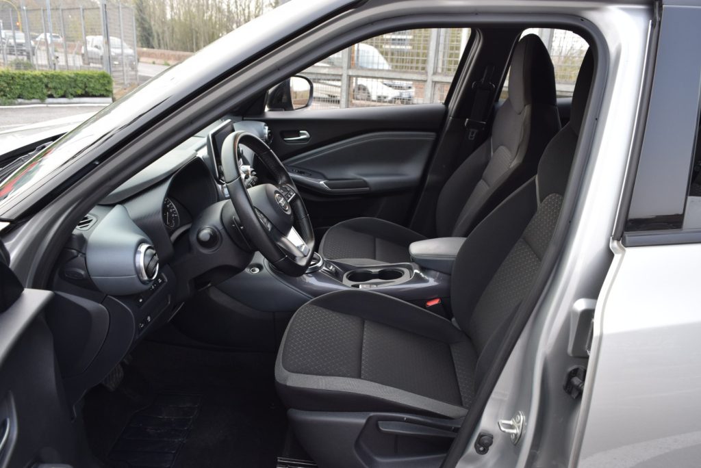 NISSAN Juke 1.0 DIG-T DCT N-Connecta * AUTOMATICA * 114 CV - 10