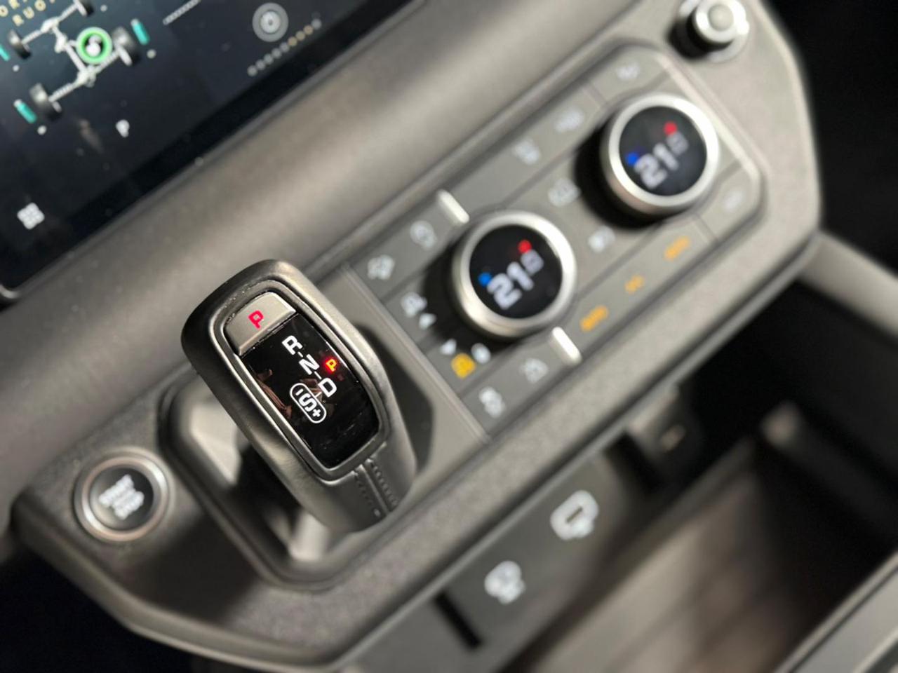 LAND ROVER Defender 110 3.0D 200 CV AWD Auto S AUTOCARRO - 16