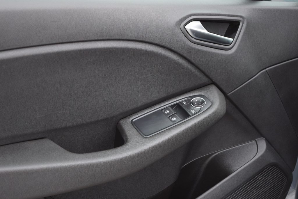 RENAULT Clio 1.0 TCe 5 porte Zen 90 CV - 17