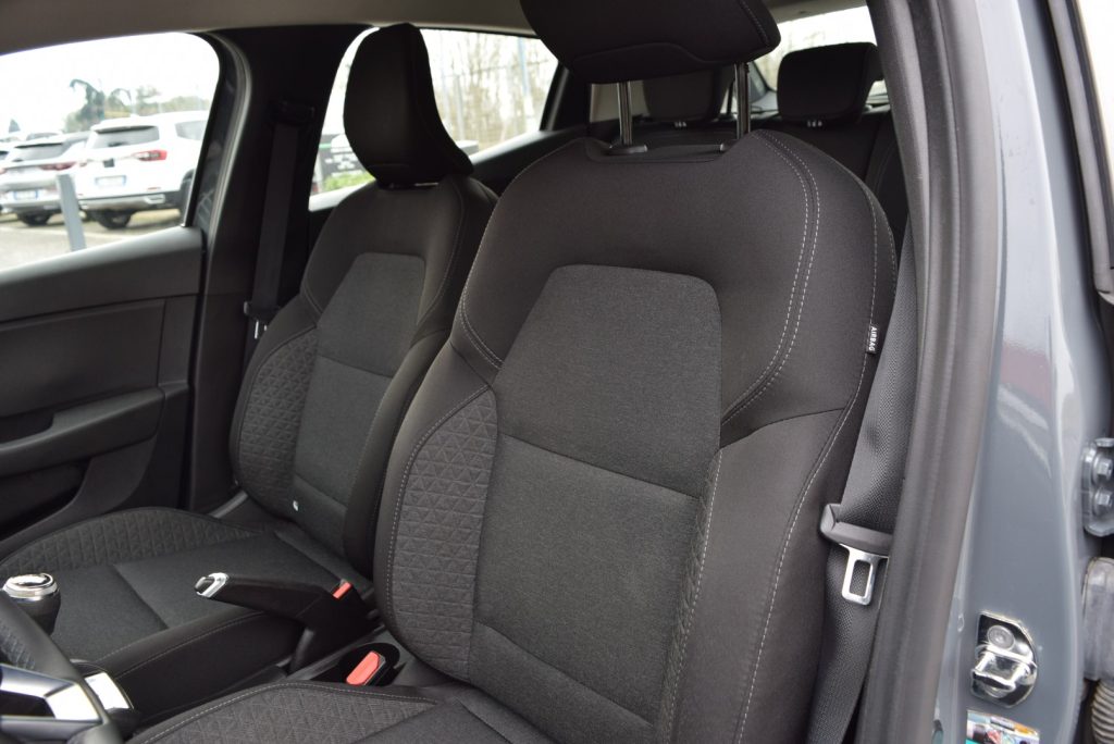 RENAULT Clio 1.0 TCe 5 porte Zen 90 CV - 21